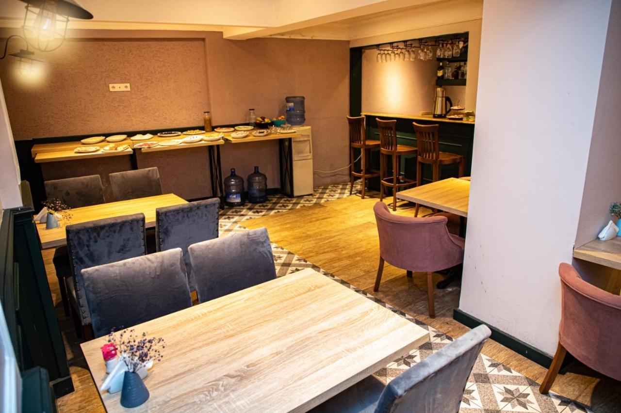 Comfort Hotel Taksim Estambul Exterior foto
