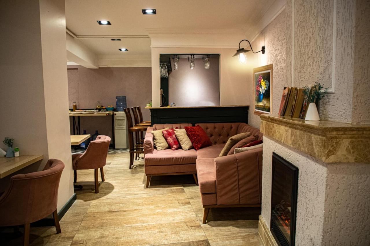 Comfort Hotel Taksim Estambul Exterior foto